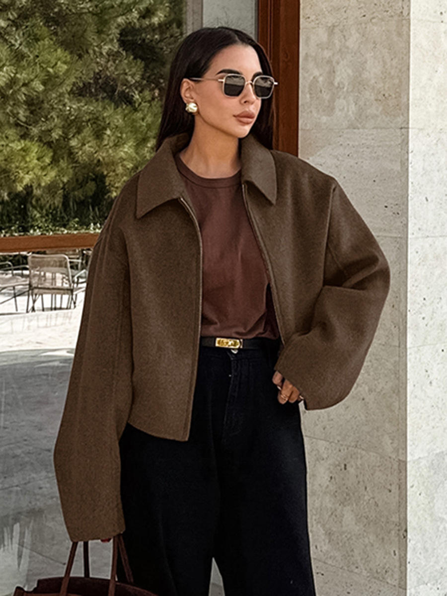 Kurtka Bomberka Damska Wiosna  – Winter Clothing Colors 2026 recenzja i cena