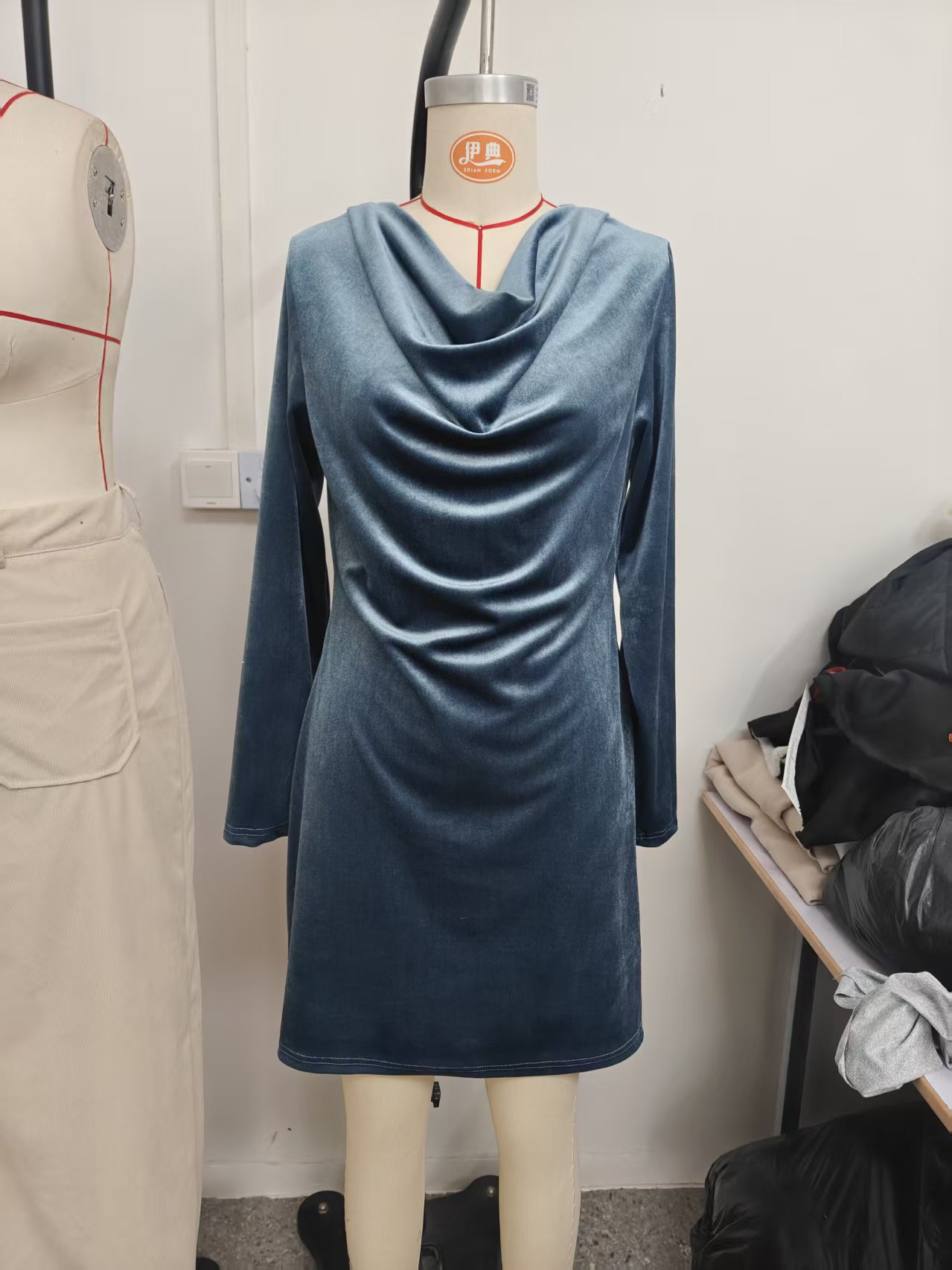 Moda damska Jesień-Zima 2026:  – Winter Clothing Colors 2026 recenzja i cena