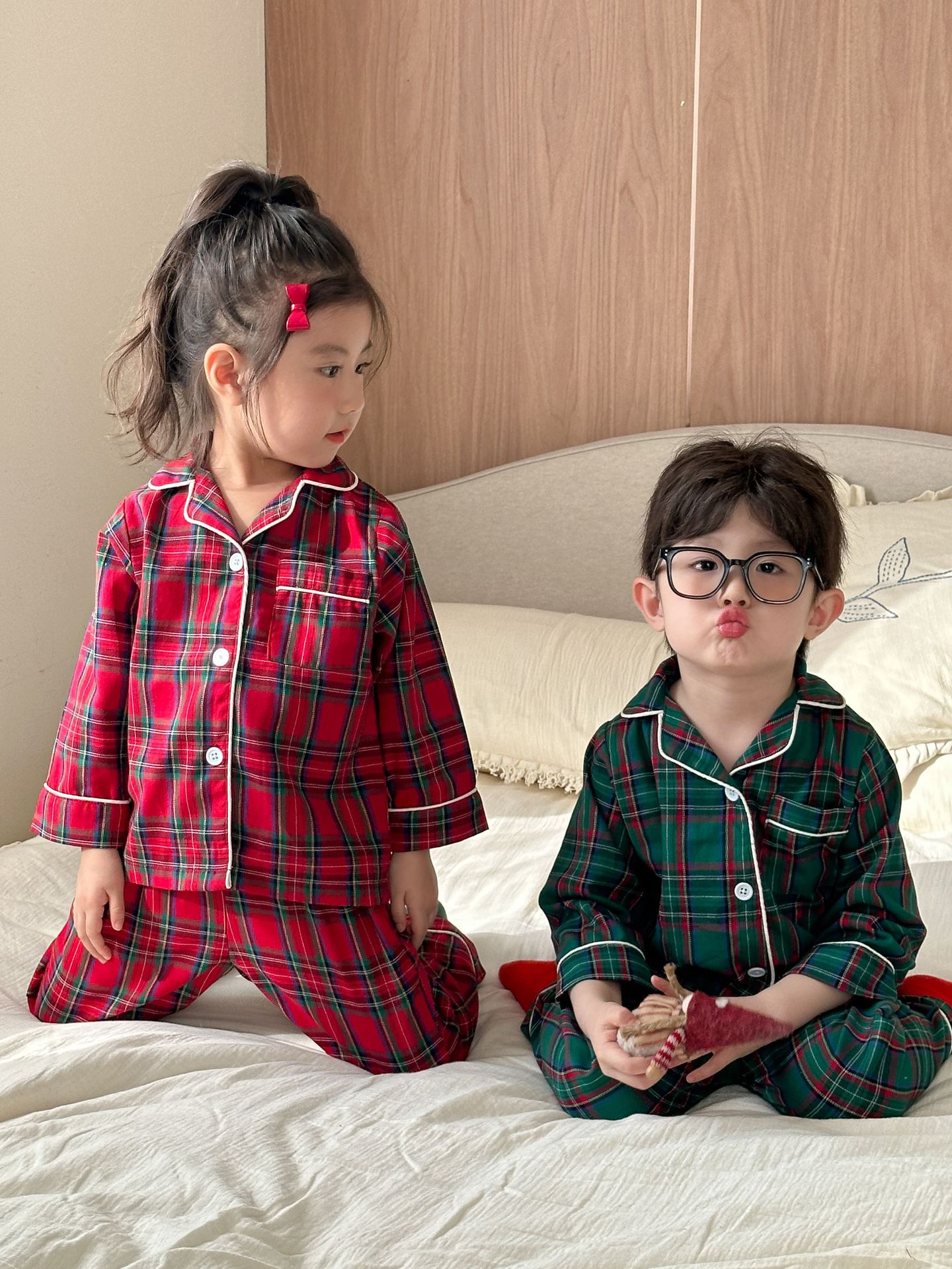 Nowe zestawy piżam dziecięcych – Winter Clothing Looks recenzja i cena
