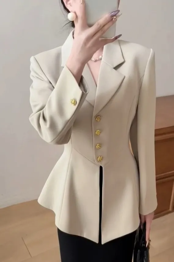 Nowa kolekcja wiosenna 2025: p – Winter Clothing Looks recenzja i cena